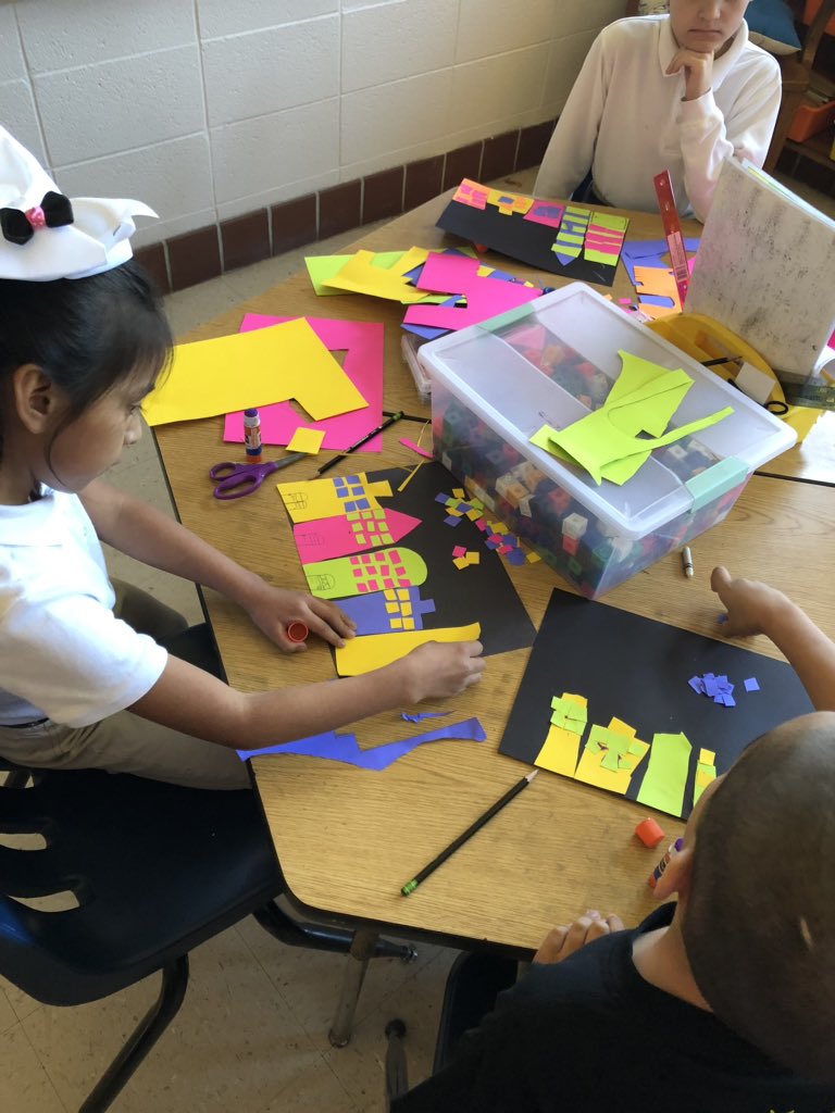 MrsAprilPowell's tweet photo. Array City Day!! #funfridayinmathclass @Ngdavisbobcats https://t.co/kX19vB6Ugo