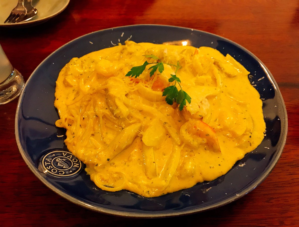 음유와 음유모친의 뉴 파스타집 탐방