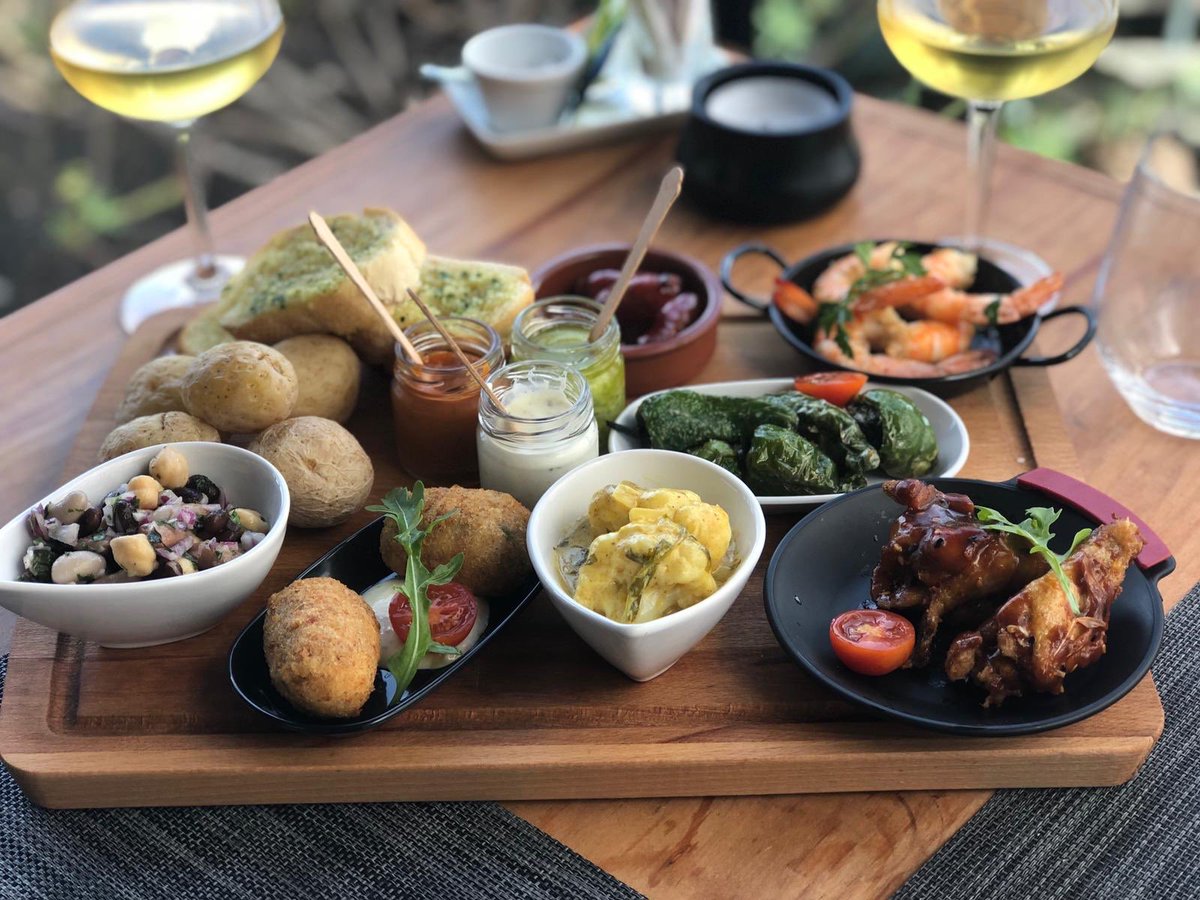 Brunch platter for 2 with glass of wine included, everyday from 12-4pm only €12.50 per person! <a href="/GrillenTinajo/">Grillen Restaurant Bar & Grill</a> Lanzarote