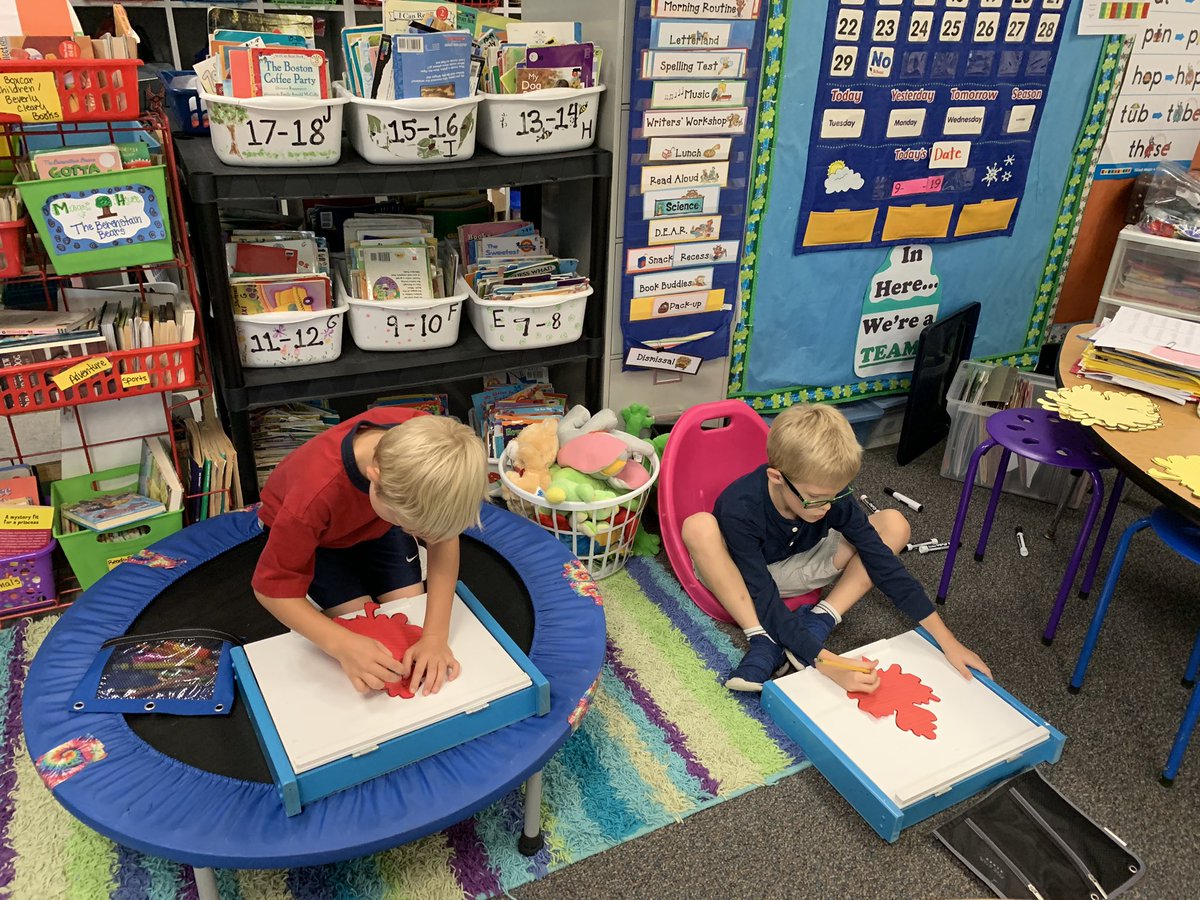 My Fall Experts are busy using our <a href="/glogster/">Glogster</a> to write Awesome Autumn facts that they learned this week. We can’t wait to hang our leaf writings up with our trees we painted yesterday. #Writers