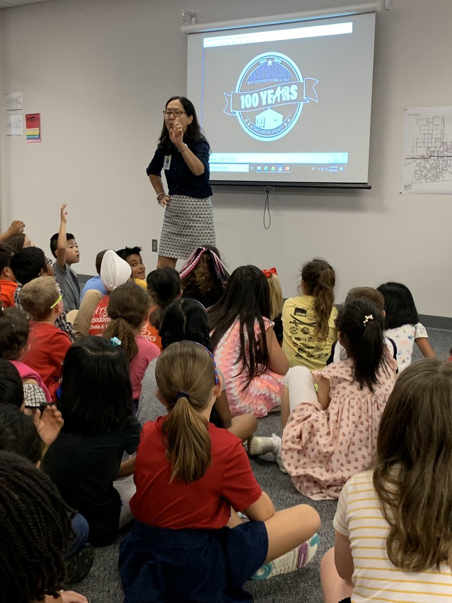 bhernandezkde's tweet photo. So wonderful to have our namesake speak to our students  about the history of Katy. Thank you Mrs. Davidson #kdepride @DavidsonKeiko #kde2nd https://t.co/O4Em7iJpcx