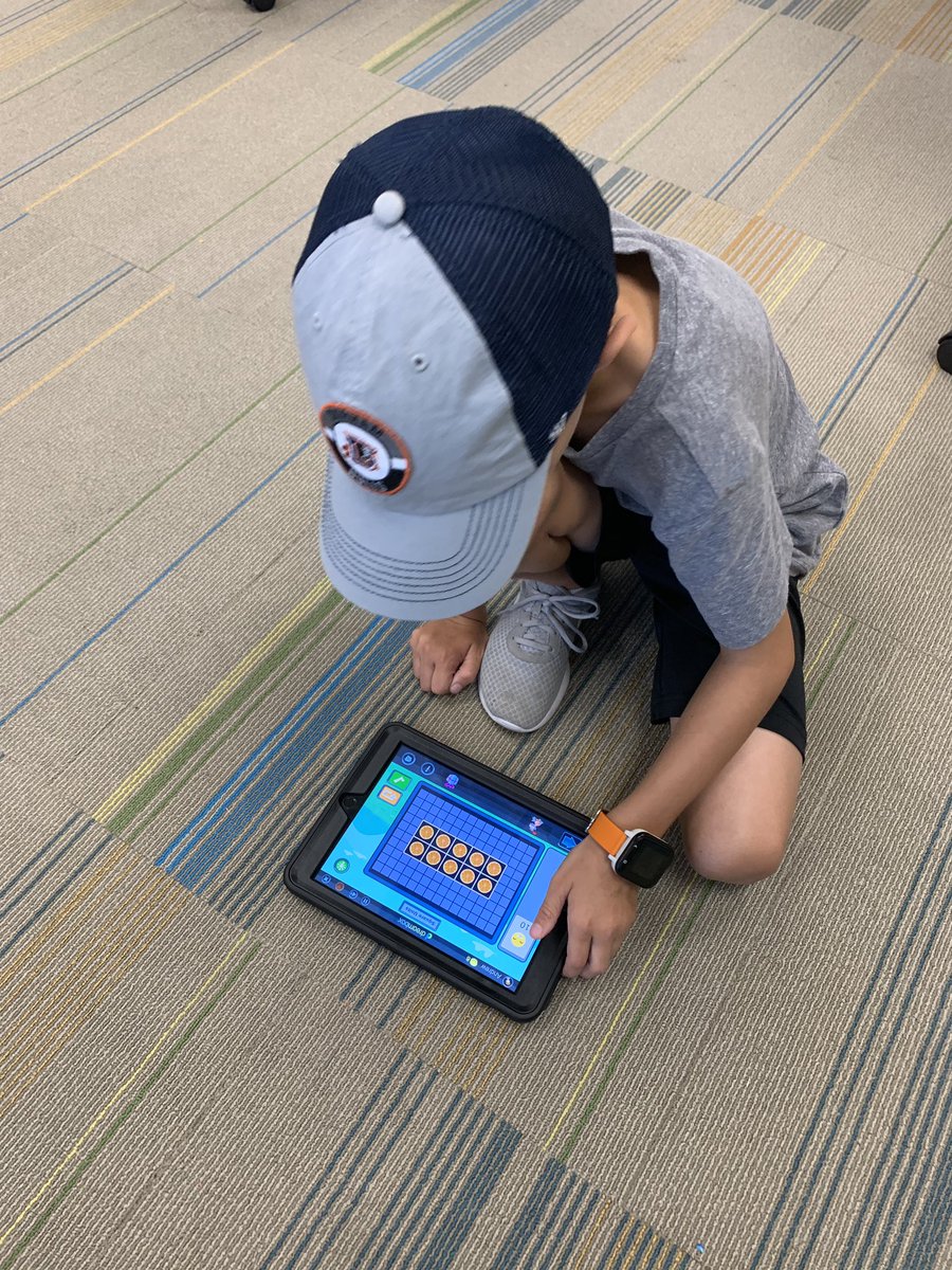 Some sweet Hawks doing great things in math this week! <a href="/HortonsCreekES/">Hortons Creek ES</a> @mrs_white2nd