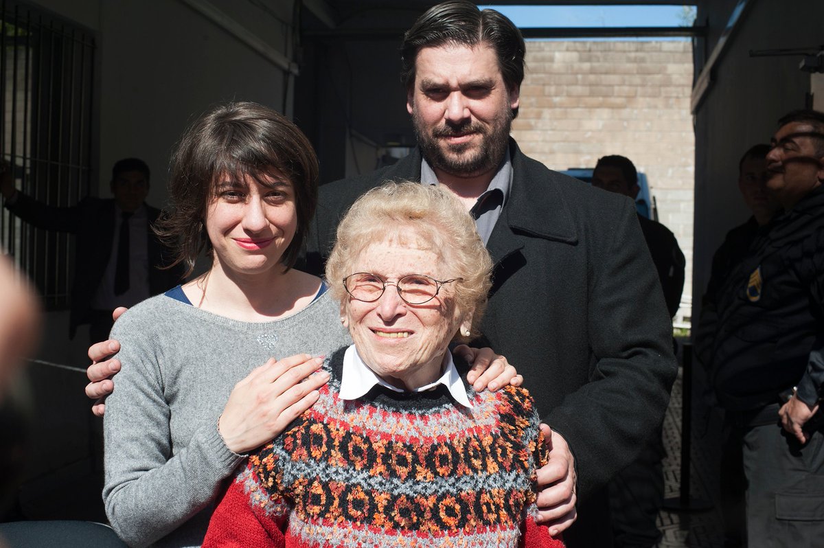 Celebramos la confirmación de la sentencia x los crímenes de lesa humanidad cometidos contra Patricia Roisinblit y José Perez Rojo en la Regional de Inteligencia de la Provincia de Buenos Aires (RIBA), que condenó por 1° vez a Omar Graffigna integrante de la 2° Junta Militar.