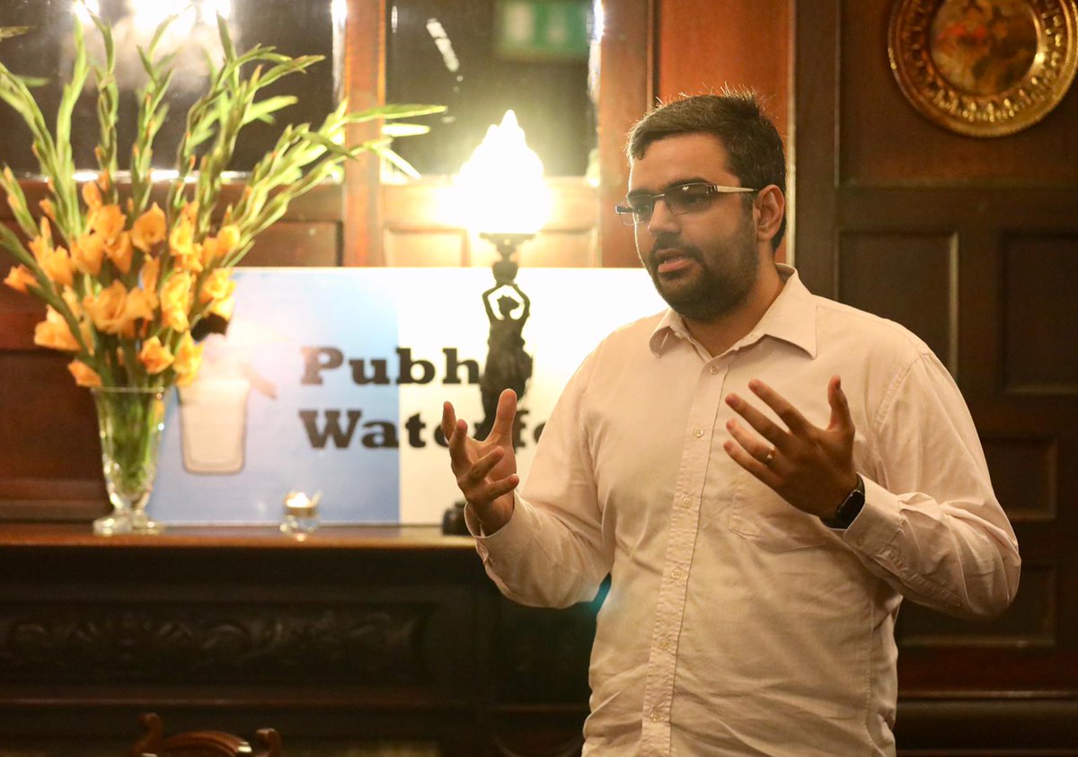 PubhdW's tweet photo. Huge thanks to @BrownesPhoto for capturing our #PubhD speakers so magnificently tonight on the first anniversary of our very first PubhD Waterford! Amazing talks by @evmatthewsWIT, @MarianaGavendo1 and @danpmartins! Thank you all for sharing your work with us! #WITResearch https://t.co/Dn4y3rXKXH