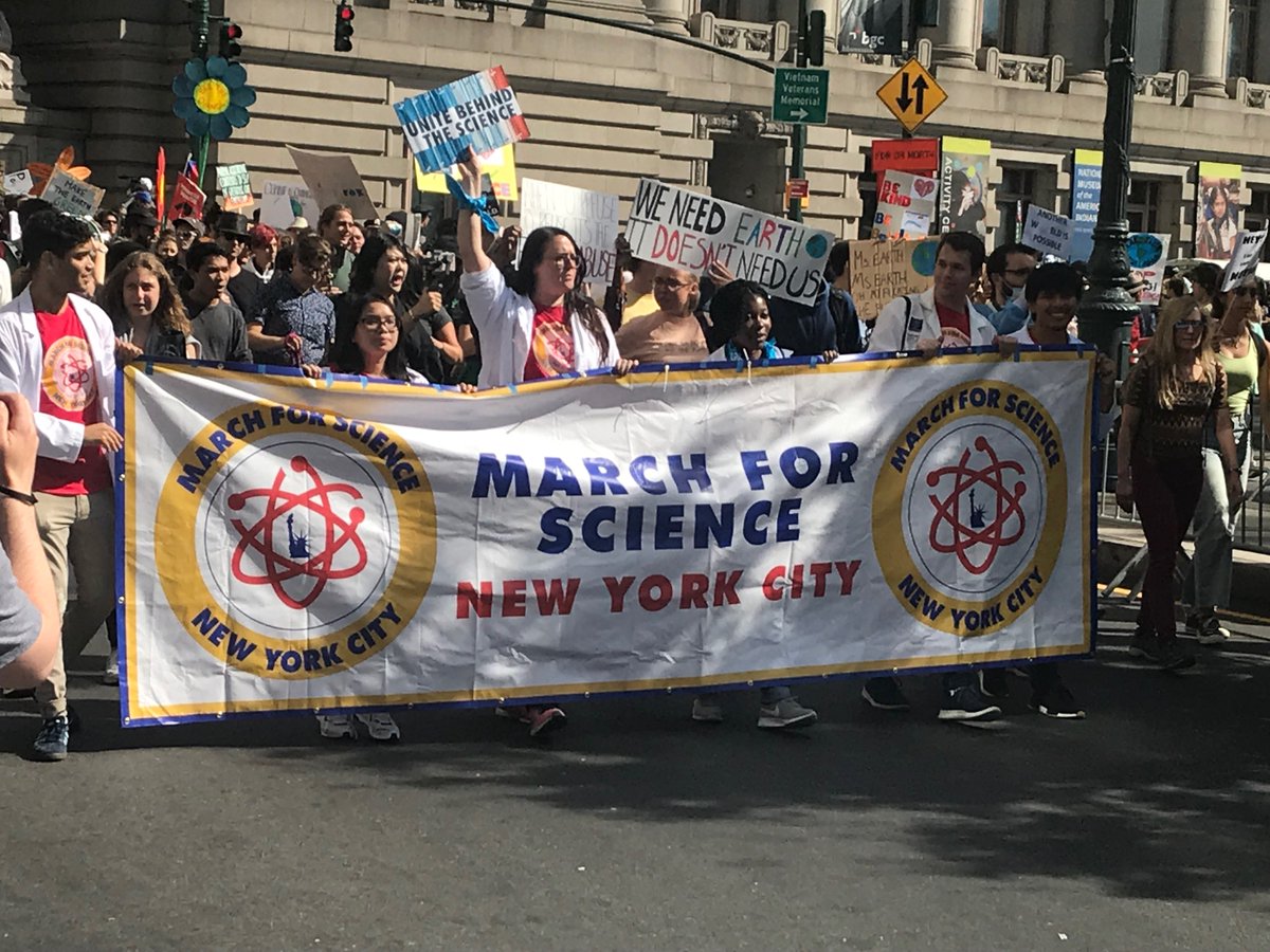 Geof_Rochester's tweet photo. A Birthday well spent! Had the wonderful company of my good friend @AimeeGlobal and got to raise my voice in support of the millions of young people across the world fighting for a clean climate and secure future. #ClimateStrikeNYC #FridaysForFuture https://t.co/R4Rkb9KyrL