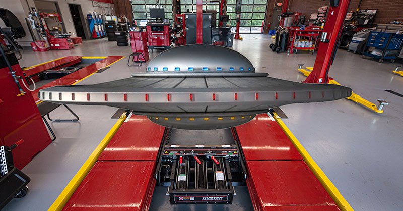 TireDiscounters's tweet photo. #FirstWordsToAlienLife Welcome to Tire Discounters, The Home of Free Alignment. Looks like you've been traveling on a misaligned hyperdrive. Let's get you on the rack. https://t.co/KOiEwZ7m0L
