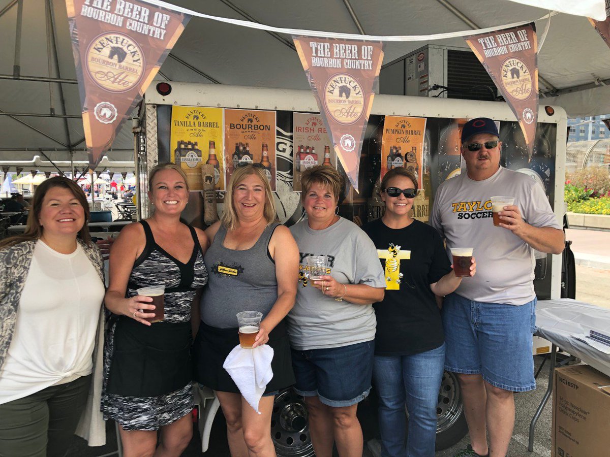 LexBrewingCo's tweet photo. Beers today at #OktoberfestZinZinnati benefit the Taylor High School Girls Soccer Team! ⚽🍻#BeerofBourbonCountry #20YearsofCheers #Prost! https://t.co/u7Xb86Akoy