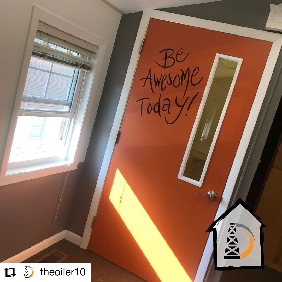 DocGrantEdu's tweet photo. Super proud of this group for taking charge and creating a space that works for them, that they're proud of, and can continue to build a legacy in.... Their first #fixitupfriday hit the press today. Follow @theoiler10 to see them in action! https://t.co/EFSKtcK7JT