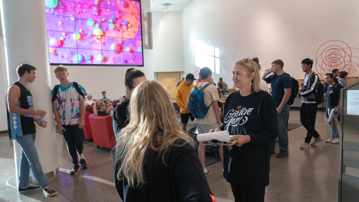 wsupullmancc's tweet photo. Times almost here! Please join us Thursday 10/3 @ 6PM in G45 of the Spark, where the top 12 finalists will present their #adobe #creativejam projects. #WSU #CreateEdu https://t.co/RUYFPXodfW