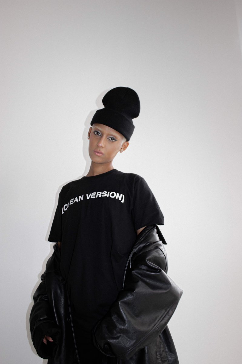 honnetebas's tweet image. Té [ CV ]
Now available online at honnetebas.com
#CLEANVERSION
#HONNETEBAS