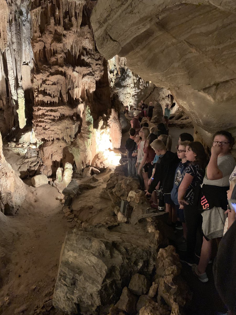 Fourth graders went to see the beautiful Bristol Caverns today!  We had a great experience! <a href="/racheladamstn/">Dr. Rachel Adams</a> <a href="/GrandviewES/">Grandview School</a> #educatingeagles