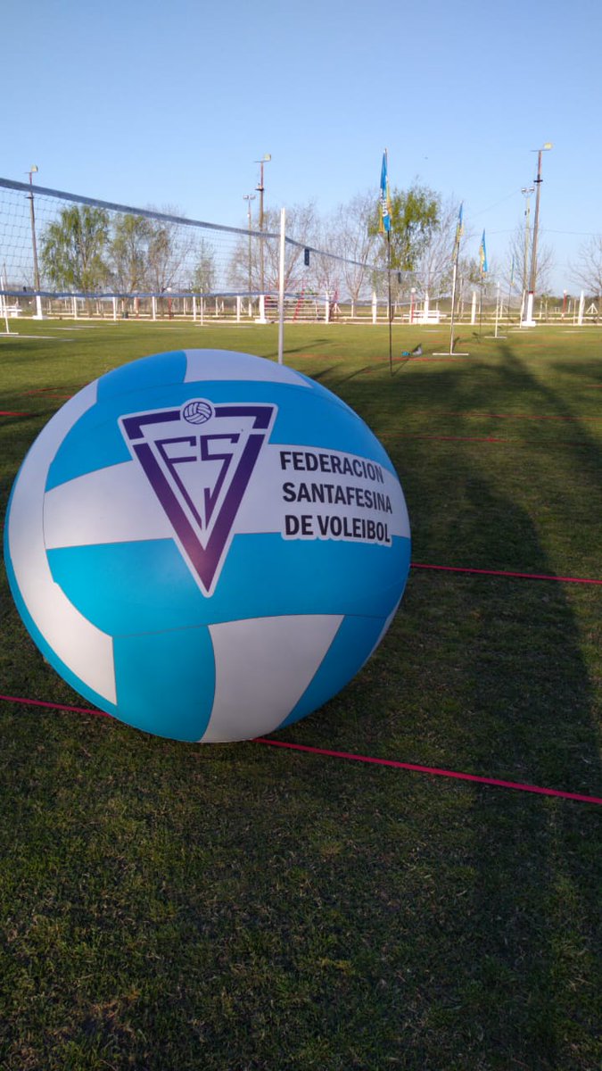 NanoCipriani's tweet photo. El predio deportivo del Club Atlético Libertad de San Jerónimo Norte ya está casi listo para recibir el Campamento Nacional de Minivóley 🏐 #Up24🦊.
Sábado 21 y Domingo 22 de Septiembre, un evento con características únicas en Argentina. https://t.co/bHhaBI1L0m