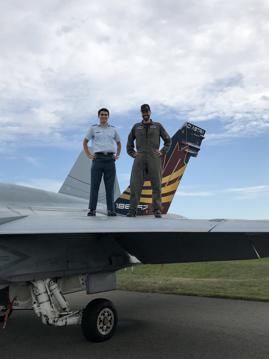 CF18Demo's tweet photo. Great practice today for the Peterborough Airshow this weekend! ☀️ We had WO2 Peter Ellison from 2 VandenBos Whitby RCACS join us and see the jet up close. He’s just started his aviation training at Seneca College - good luck! 👌🔥 #inspire2fly #cadets #aircadets #nextgenaviators https://t.co/hvrzRVaDhg