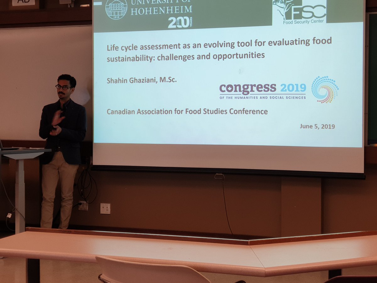 FSCHohenheim's tweet photo. FSC scholar, @ShahinGhaziani at Canada's biggest academic gathering with more than 8000 attendees ,#𝑐𝑜𝑛𝑔𝑟𝑒𝑠𝑠ℎ Congress 2019, hosted by @UBC &amp; organized by @ideas_idees https://t.co/lSSmp9feXi