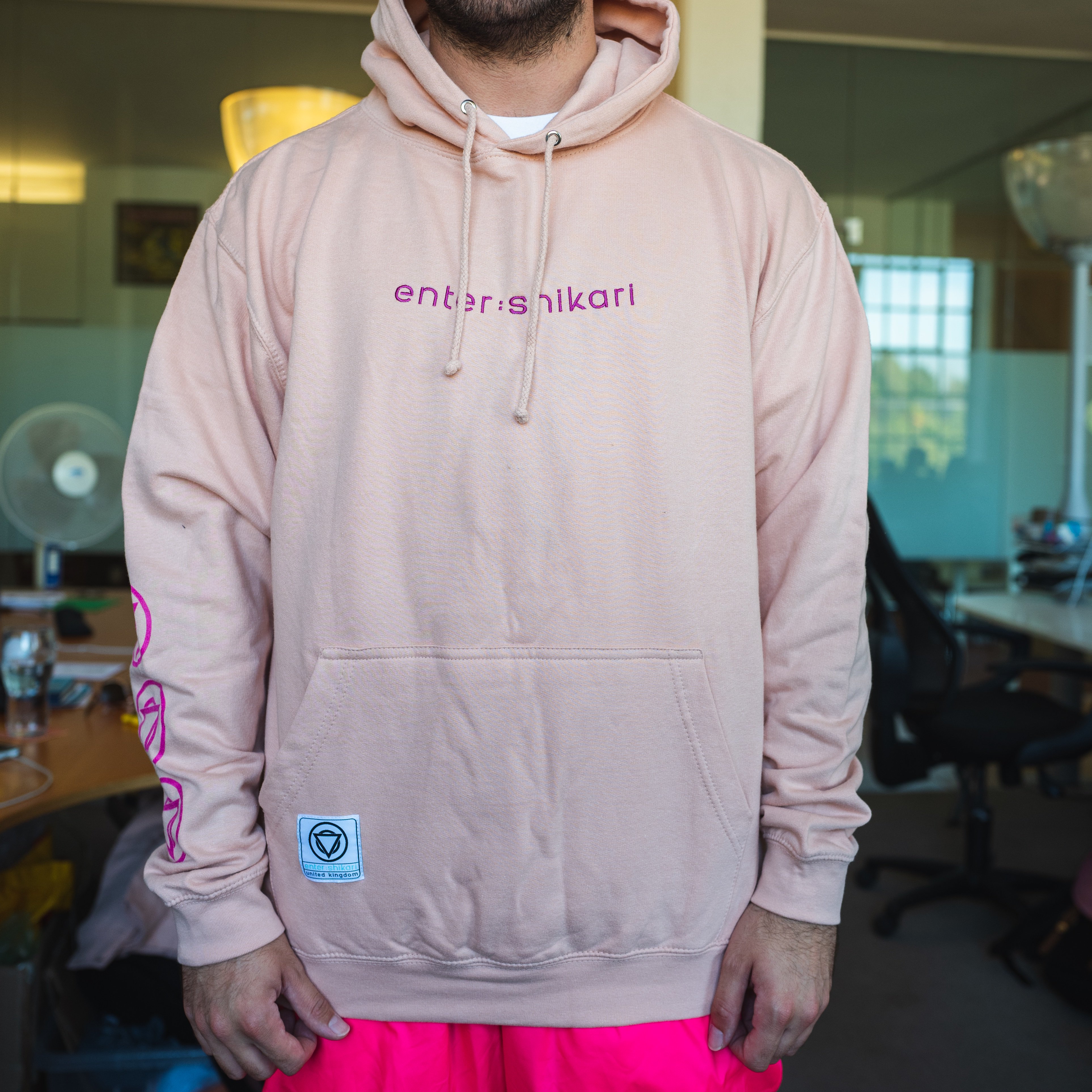 ENTER SHIKARI on X the Constellations hoodie in Perfect Peach variant. limited run of x 60 to draw an end to The Colour Summer Hoodie Era. https t d0vV6917O6 SparkyForce https t gDN3eV4ErE X