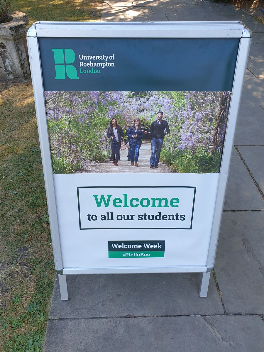 SueWixLD's tweet photo. Had a great time at
#RoeFreshers #HelloRoe earlier!
Best of luck to all @RoehamptonUni students - hope you have a great year π https://t.co/rKKXitcE6H