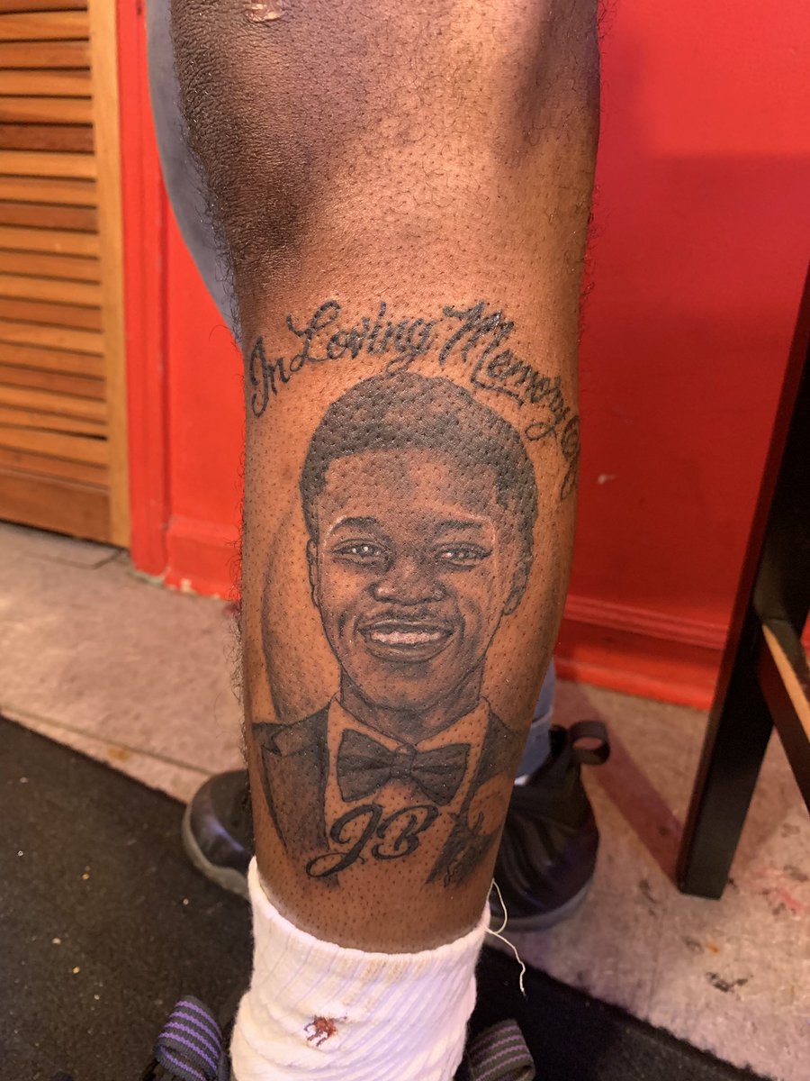 SheLovesChill's tweet photo. I'd be lyin if I didn't say I really miss my dawg. βοΈπ #LL3K . https://t.co/TSvThoKzot