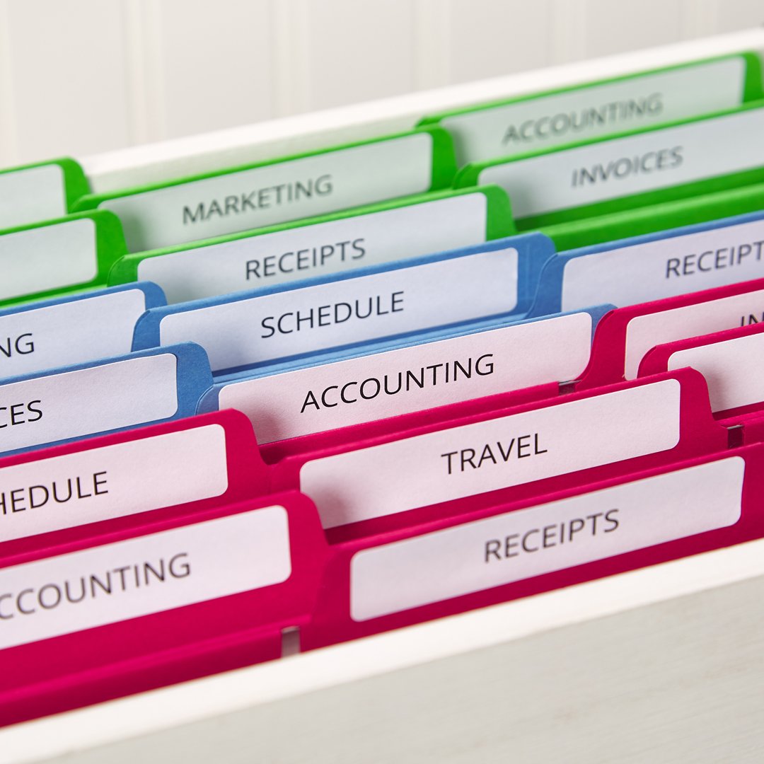 AveryProducts's tweet image. Improve your day and be more efficient by color coding your workspace with Avery products. Learn more: 
#AveryProducts #ColorCoding #OfficeHacks