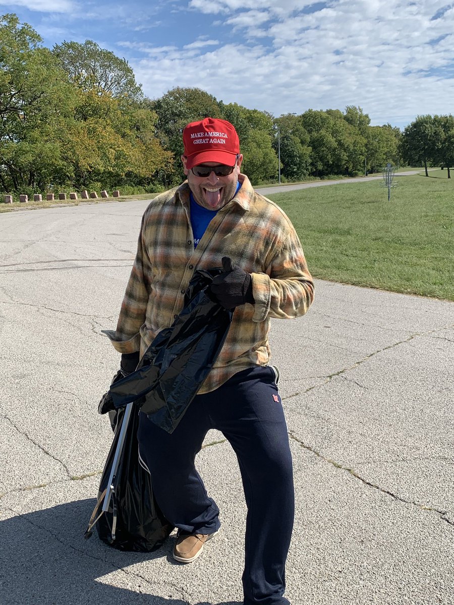 Shawn Shadfar (@shadfarshawn) on Twitter photo Day of caring - TIMMINATORS ๐ช๐ผ๐๐ผ!! Normally we are cleaning house in our sales metrics, but today we cleaned house in our community! #weekofcaring <a href="/CynthiaTimmerm3/">Cynthia Timmerman</a> <a href="/chrisdonan/">Chris Donan</a> <a href="/TheAnneChow/">Anne Chow (ๅจๆ
งๅฎ)</a> Day of caring - TIMMINATORS ๐ช๐ผ๐๐ผ!! Normally we are cleaning house in our sales metrics, but today we cleaned house in our community! #weekofcaring <a href="/CynthiaTimmerm3/">Cynthia Timmerman</a> <a href="/chrisdonan/">Chris Donan</a> <a href="/TheAnneChow/">Anne Chow (ๅจๆ
งๅฎ)</a>