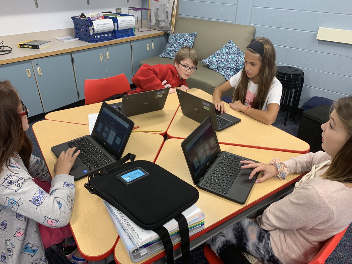 Listening to our classmates’ 1 minute book talk using @Flipgrid for some book recommendations @sms6east <a href="/AHSD25South/">South Middle School</a> #southlearns