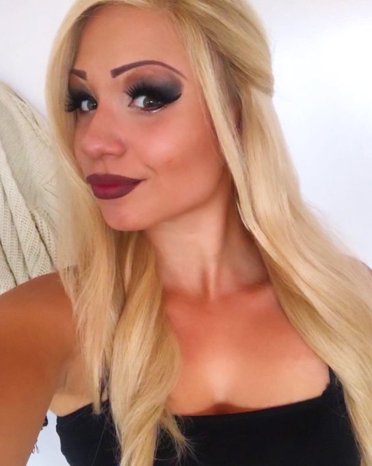 Kisses for the weekend 😘 #girl #erotic #actress #model #makeup #blond #blondgirl #wig #berlin #berlingirl<a href="/tag/girl"class="tags">#girl</a><a href="/tag/erotic"class="tags">#erotic</a><a href="/tag/actress"class="tags">#actress</a><a href="/tag/model"class="tags"><span>#model</span></a><a href="/tag/makeup"class="tags"><span>#makeup</span></a><a href="/tag/blond"class="tags"><span>#blond</span></a><a href="/tag/travel"class="tags"><span>#travel</span></a><a href="/tag/berlin"class="tags"><span>#berlin</span></a><a href="/tag/wig"class="tags"><span>#wig</span></a><a href="/tag/berlingirl"class="tags"><span>#berlingirl</span></a>