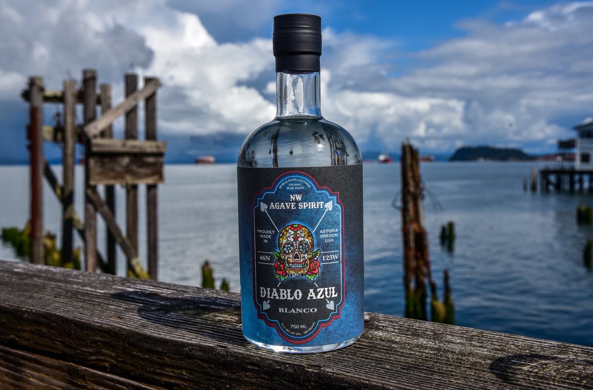 Oh happy day! Limited release agave spirits. We introduce you to Diablo Azul Blanco. Next release, reposado. #cantcallittequila #astoria #TGIF