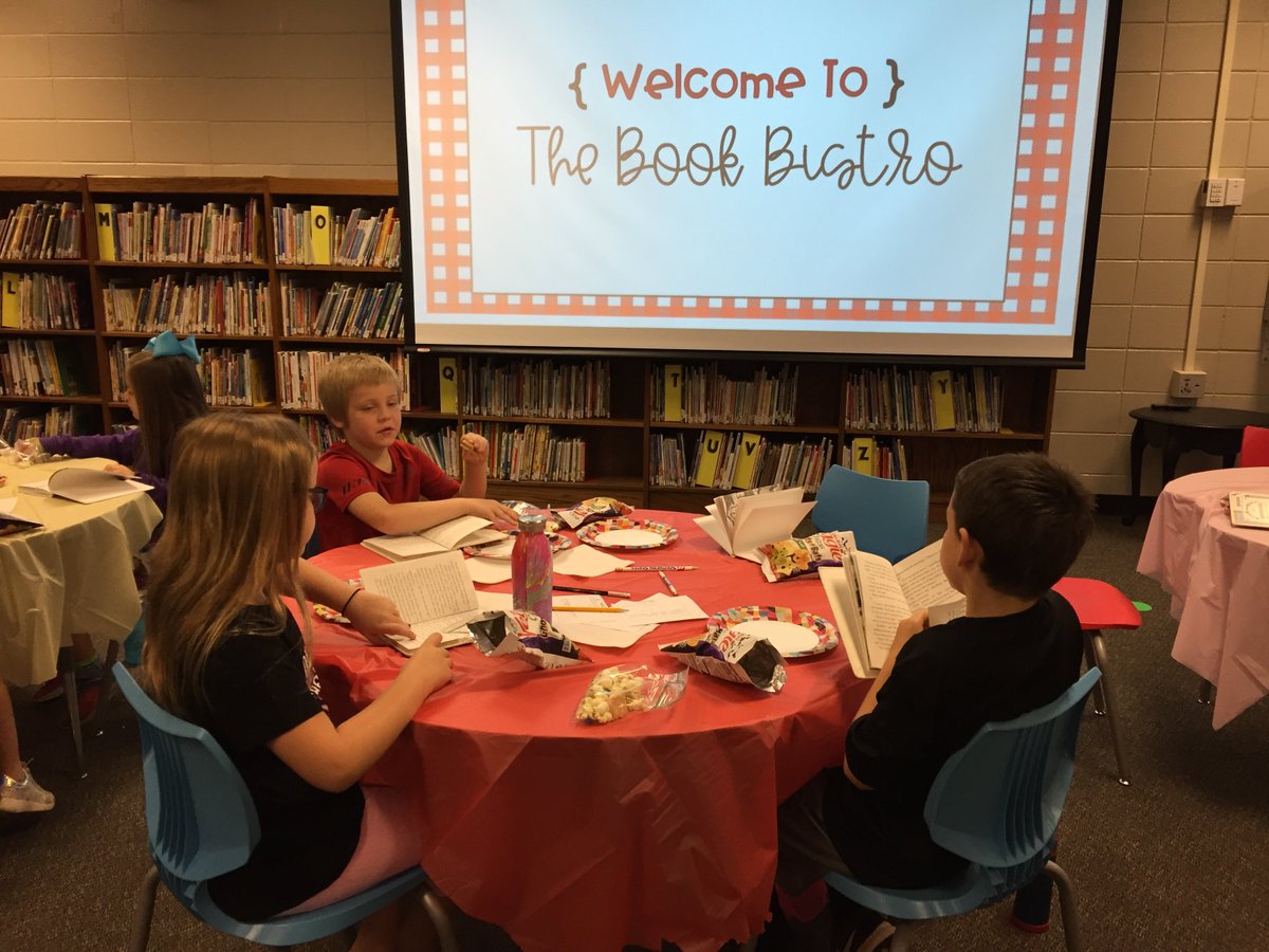 LulaElementary's tweet photo. Mrs. Reeves' 2nd grade students feasted on some great chapter books at a special book tasting this morning #LiteracyforHall https://t.co/mDIt9CR9Hw