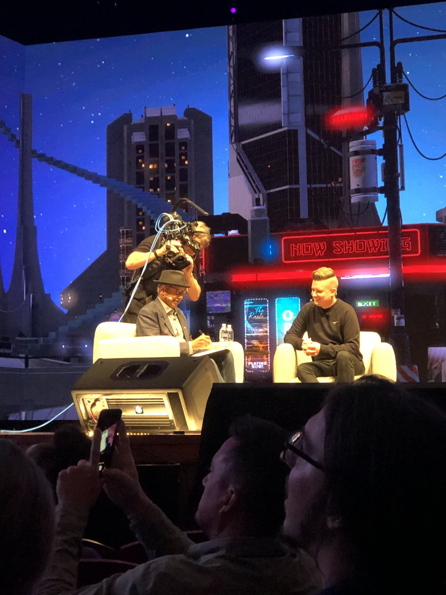 Q: “Do you have any thoughts on how to achieve mastery?”
<a href="/floydnorman/">Floyd Norman</a>’s answer: “Be bad.”
💯 #story2019 <a href="/STORYgatherings/">STORY</a>