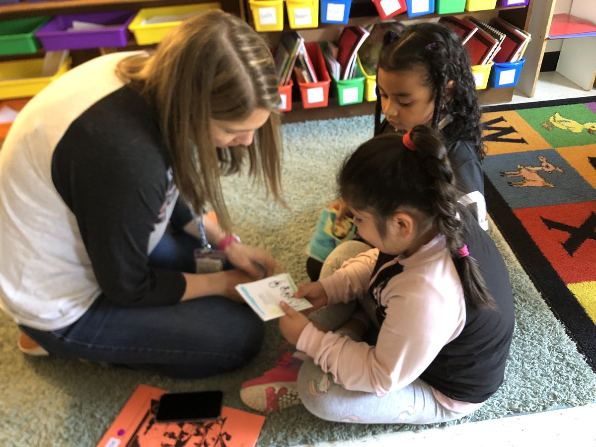 GraceKChoi's tweet photo. Celebrating our writing from our first unit! So much excitement and joy as our writers shared with each other. Our class has definitely become a community of writers and we are so proud of them! @Tingler05 @Herndon_ES #FCPSLitCollab https://t.co/5jpB3ZOPjr
