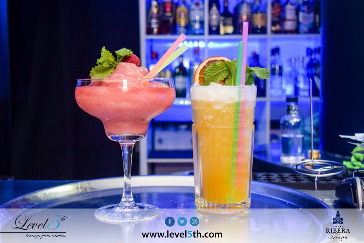 Level5_terrazas's tweet photo. ¡Por fin es viernes! ¿Y si le ponemos un toque de color (y de sabor) al fin de semana en #level5th? 🍹🍸 #sevilla
Estamos en la terraza del Hotel 🏨 @RiberaTriana https://t.co/hYUhSKOM41