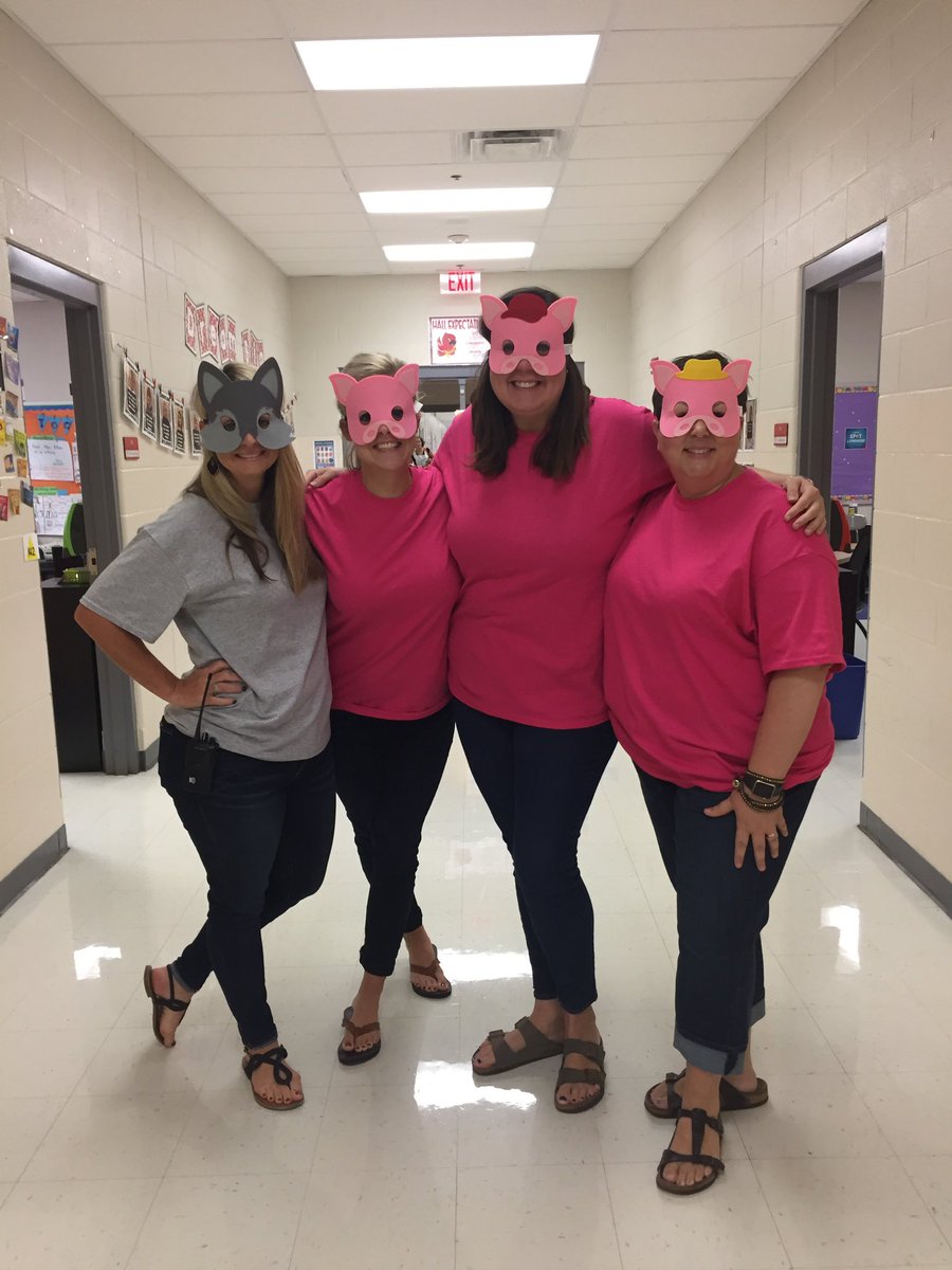 I had a great time dressing up for Reading in Schools Day today with my tribe. So thankful for them everyday!! <a href="/SCECardinals/">SCECardinals</a>  #rti #3littlepigsBIGbadwolf #creeklife