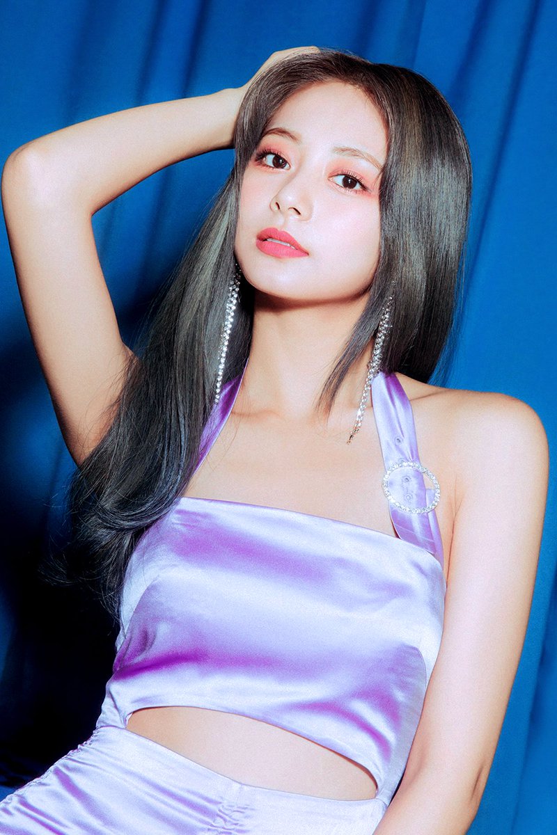 #TWICE #트와이스 #FeelSpecial 

다현 bit.ly/2kXOn19
채영 bit.ly/2lYg7D5
쯔위 bit.ly/2m62P7f