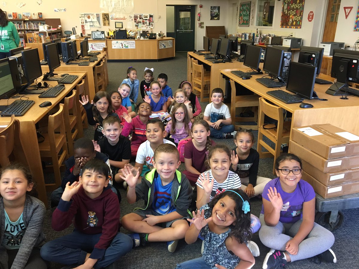 DianaMarasco's tweet photo. Great day spent with several inquisitive 2nd grade classes at William Floyd Elementary @WilliamFloydSD These #futurecustomers are learning about gas safety. #LeadingWithSafety @NatGridSafety https://t.co/0xig2Gv41R