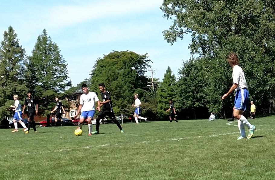 LTHSSOCCER's tweet photo. What a week for the sophomore gold team! A 3-2 win against Lane Tech and two hard fought games against Morton (1-1) and Willowbrook (1-1). Way to play hard, sophomore gold! https://t.co/lzQjv0nqCk
