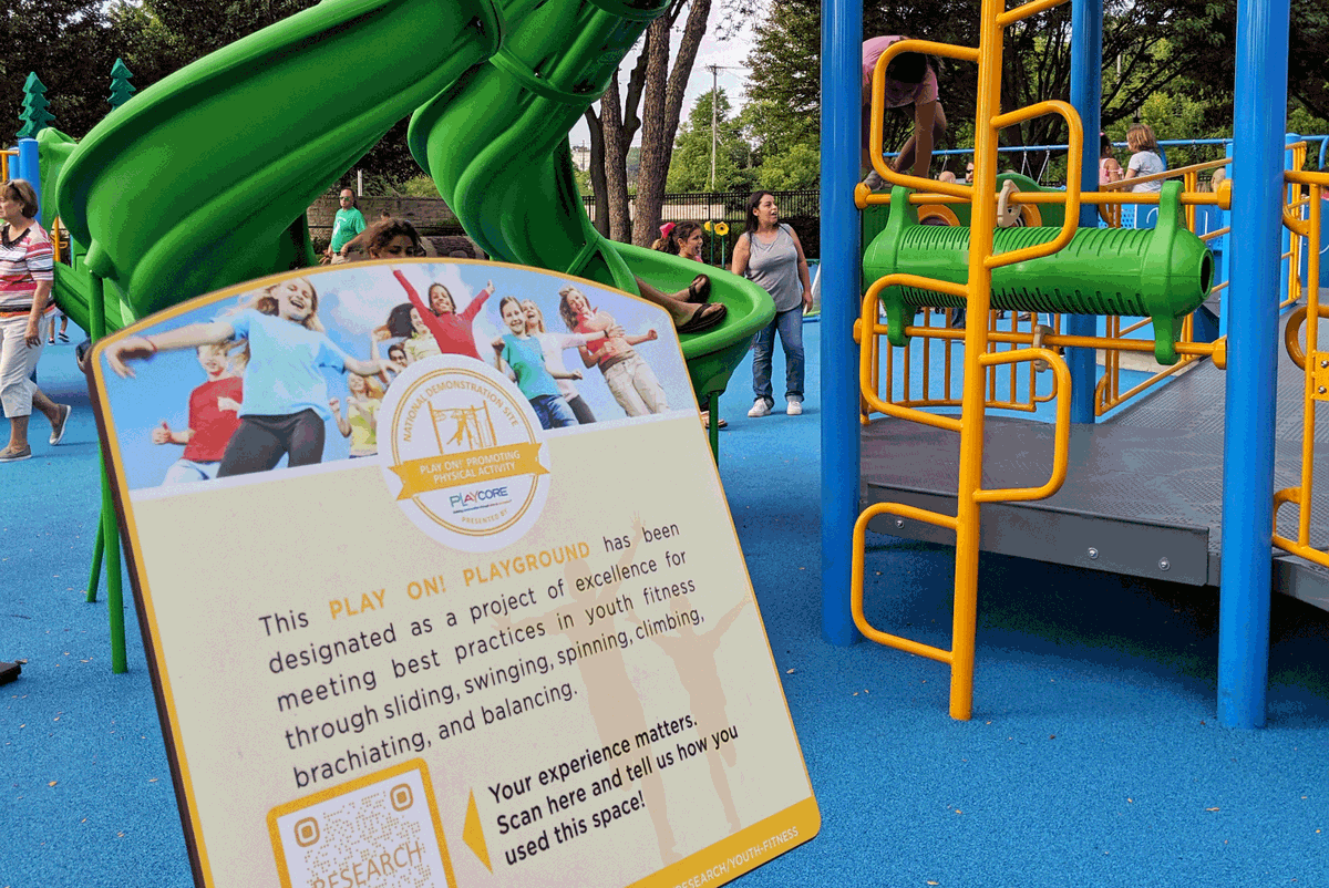 PlayCoreNews's tweet photo. Frame Park in Waukesha, WI is the first National Demonstration Site to be awarded four designations! They are bringing their community together through outdoor adult fitness, nature play, inclusive play, and youth physical activity! Congratulations Frame Park! #PlayCoreNDS https://t.co/9P1RU3eYa3