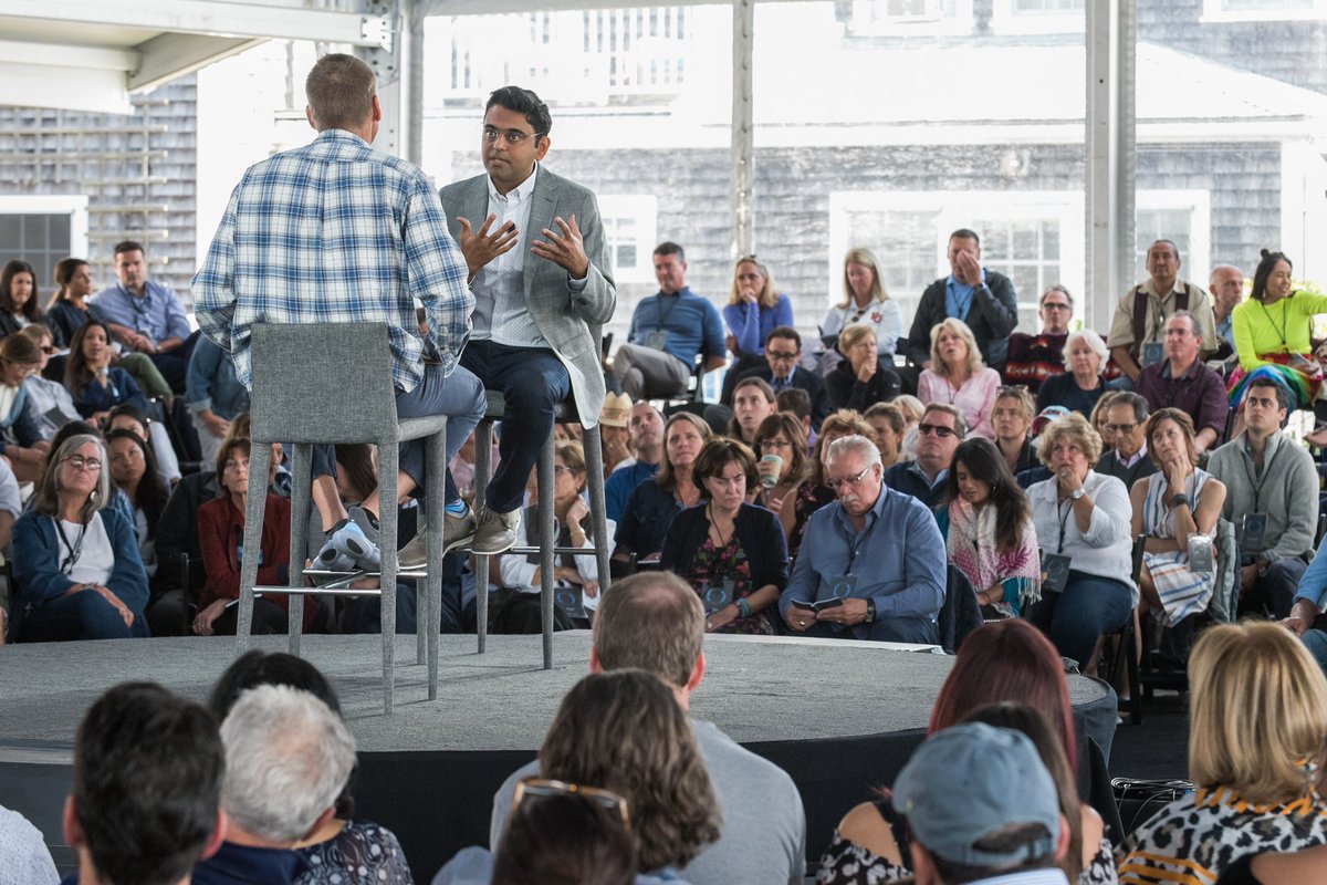 sameer_iot's tweet photo. Thank you @nantucketproj for welcoming me to discuss #howwillwe come together as neighbors in cities of the future? #TNP9 #smartcities #AI #5G @inteliot @IMJB2U @alyson_griffin https://t.co/ANQpiMIrsA