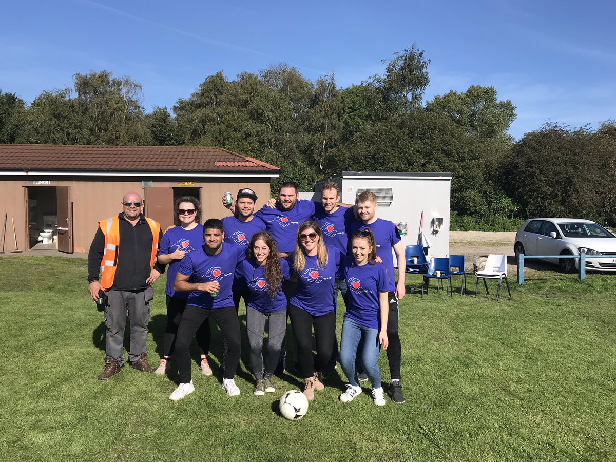 DarrenK66's tweet photo. A big big thank you to the @ExpediaUK Mcr Team & #Manchester_FA for giving up their time today to help with the ground works at Agecroft today ☀️☀️👏👏👏 https://t.co/PQg2e4dfyn