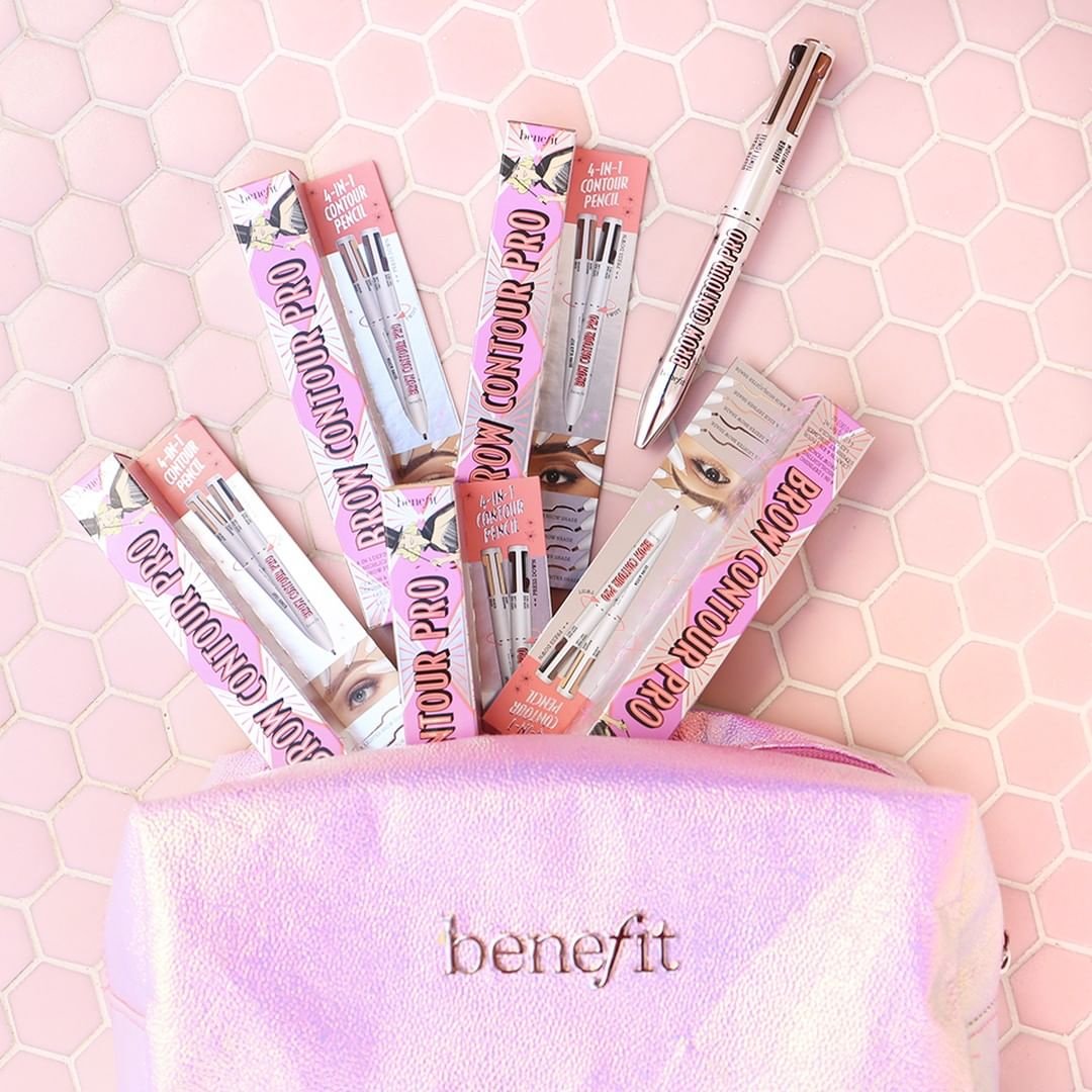 Brows, Brows, Brows. @benefitcosmeticsuk are what we need. Shop Benefit - bit.ly/2LgcpNQ