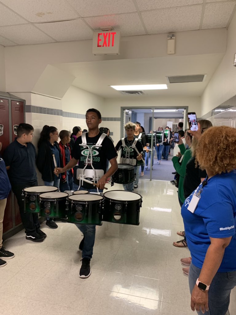 LWBullfrogBand's tweet photo. Little Drumline to start our Friday!! #BMB19 #LWISD #NAHOWRY #BULLFROGFAMILY https://t.co/MK7jncuNQ4