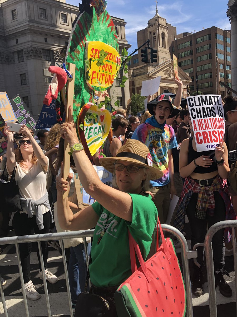 FordFischer's tweet photo. Most of the signs are pretty standard fair for large-scale climate activism, but one outlier theme that’s pretty present is activists calling out other participants for being meat-eaters.

#ClimateStrike #climatestrikenyc https://t.co/E9DBRHAX0L