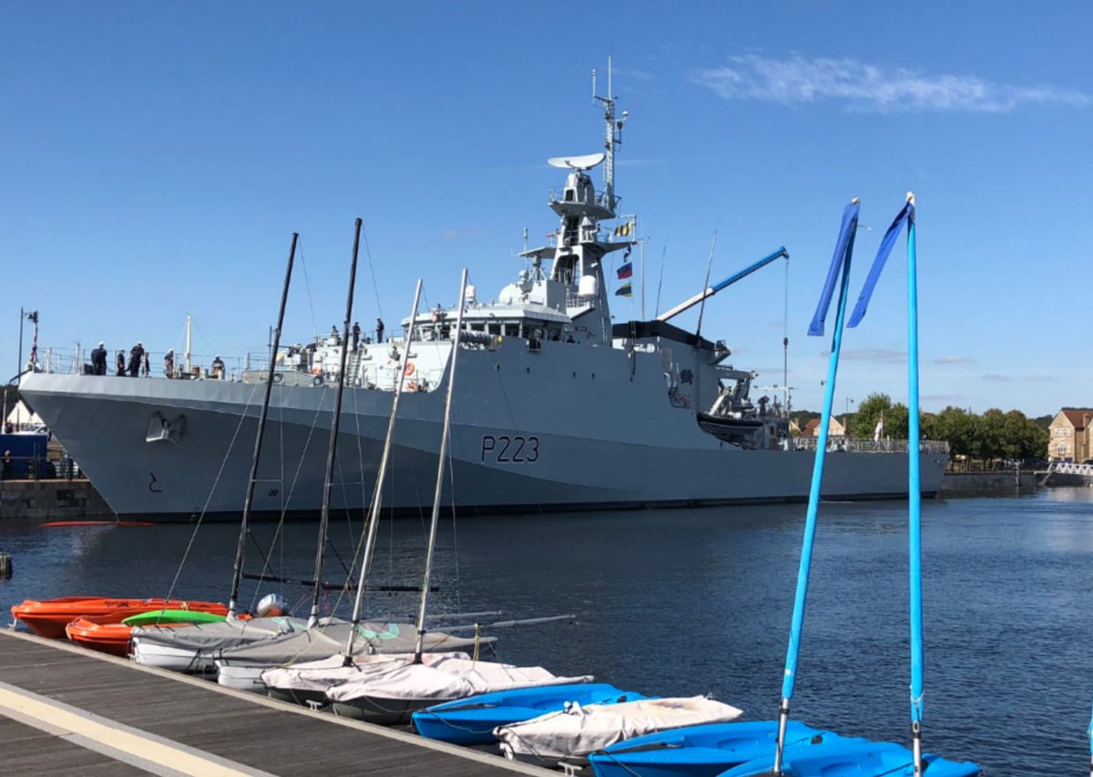 rivetdistillery's tweet photo. Two years ago HMS Medway was the first ship in the Royal Navy's history to be named with gin and it was #dockyardgin . Yesterday she visited us in Chatham for her commissioning into service. A great excuse to toast the Navy with a #dockyardgin ! Happy Friday! https://t.co/xZjmeiMRqS