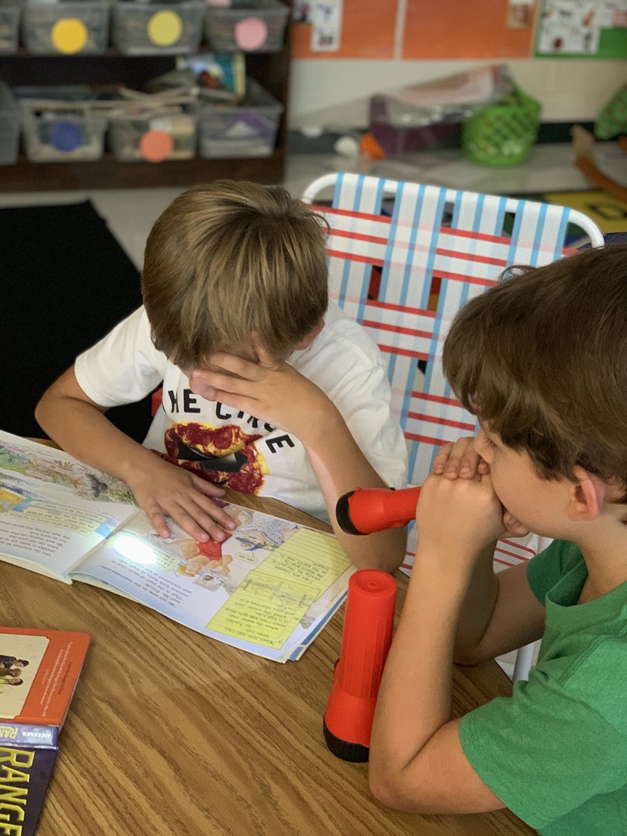 shasgundlach's tweet photo. I love how much just adding a flashlight can increase student engagement. #itsthelittlethings #flashlightfriday 🔦 📚@MVESGainesville https://t.co/MslPC4p5z9