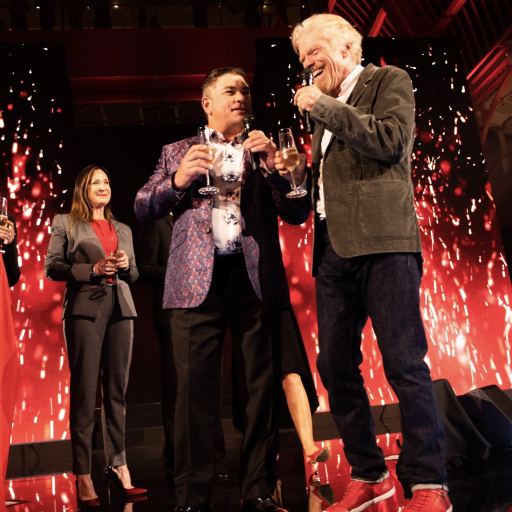 VirginAtlantic's tweet photo. Thank you @VirginVoyages for inviting us to your uniform unveiling at London Fashion Week. We can’t wait to see your fabulous crew onboard next year ❤️⚓️

📷 by @friendlyskies https://t.co/DiKks6qe3N