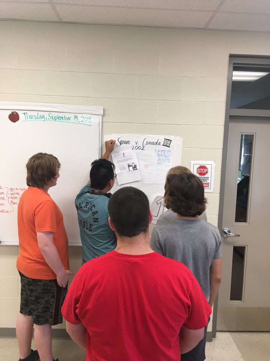 MissVennettilli's tweet photo. Super impressed with @Mrs_Palazzolo’s #Careers and #Civics class with this #graffiti activity! Way to go Grade 10s! https://t.co/CYSwsTurNo