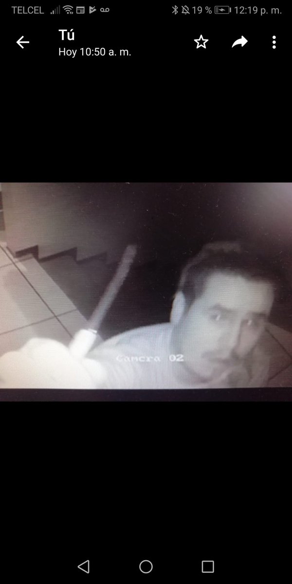 18Tiar's tweet photo. ¡¡SE BUSCA!! 
este sujeto entró a una vivienda la madrugada de este viernes 20 de Septiembre llegando a bordo de un Tsuru no identificado y dirigido por un acompañante. AYÚDANOS A IDENTIFICARLO Y SI LO CONOCES, DENUNCIA. https://t.co/S1NgeezeRO