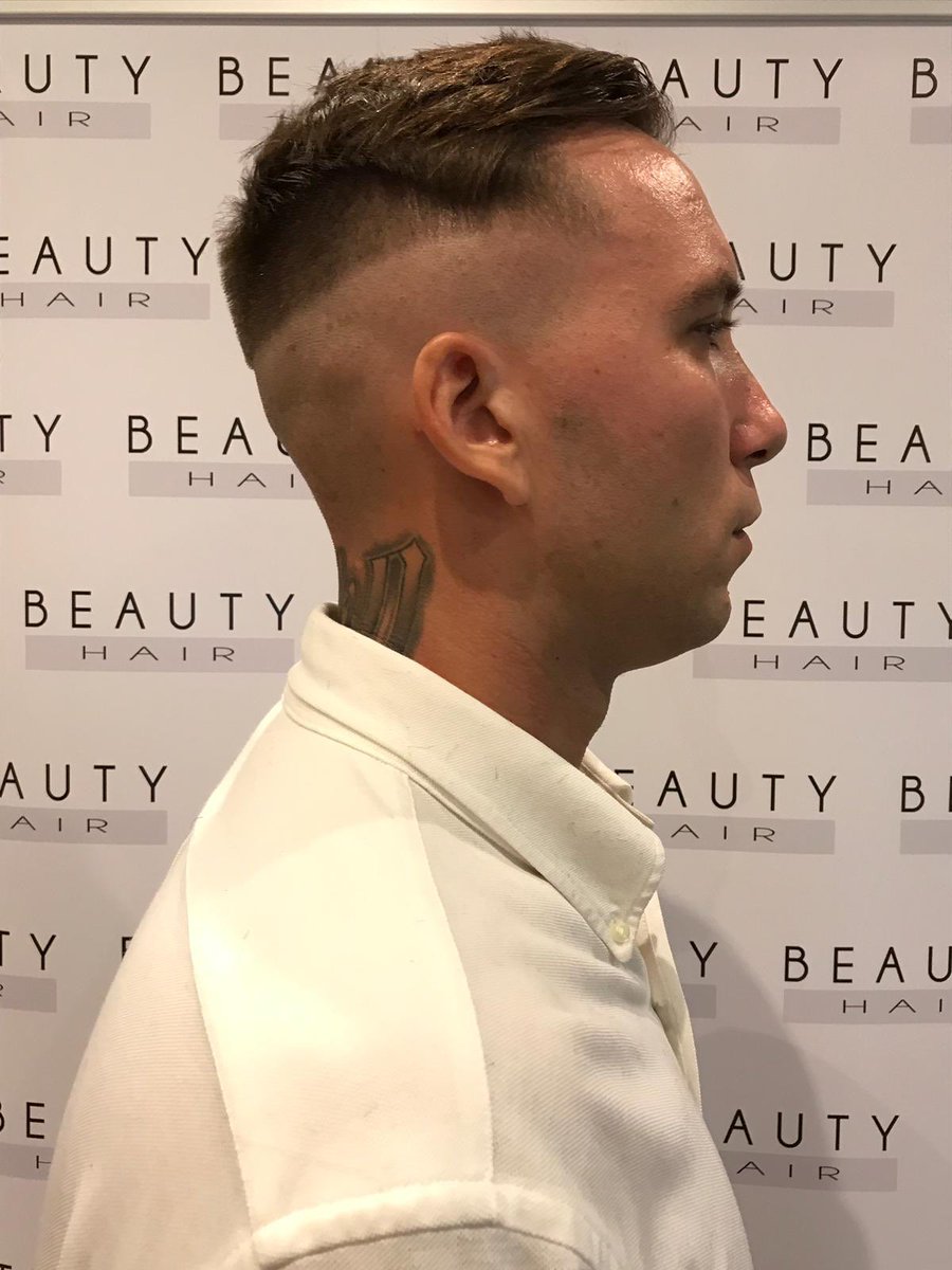 MattiaBriga's tweet photo. Regazzino ✂️💈 https://t.co/14zx3CitVN