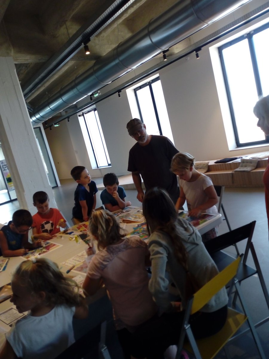 SB16590's tweet photo. #JEP2019 : Présentation du travail de l'artiste #samplerman, Prix de l'ÉESI 219 à la Fondation Martell - partenariat ÉESI @EESI_ESA et Fondation Martell @FdtMartell https://t.co/oTZQZzDxSg