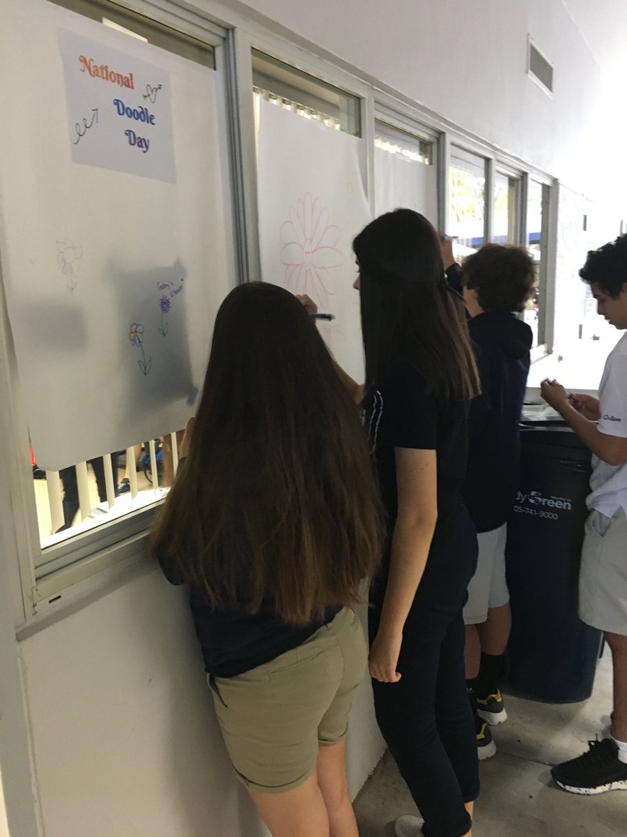 GerlachEdS's tweet photo. Time out to express themselves for National Doodle Day. #gslearning #NationalDoodleDay https://t.co/BSpVzvnic8