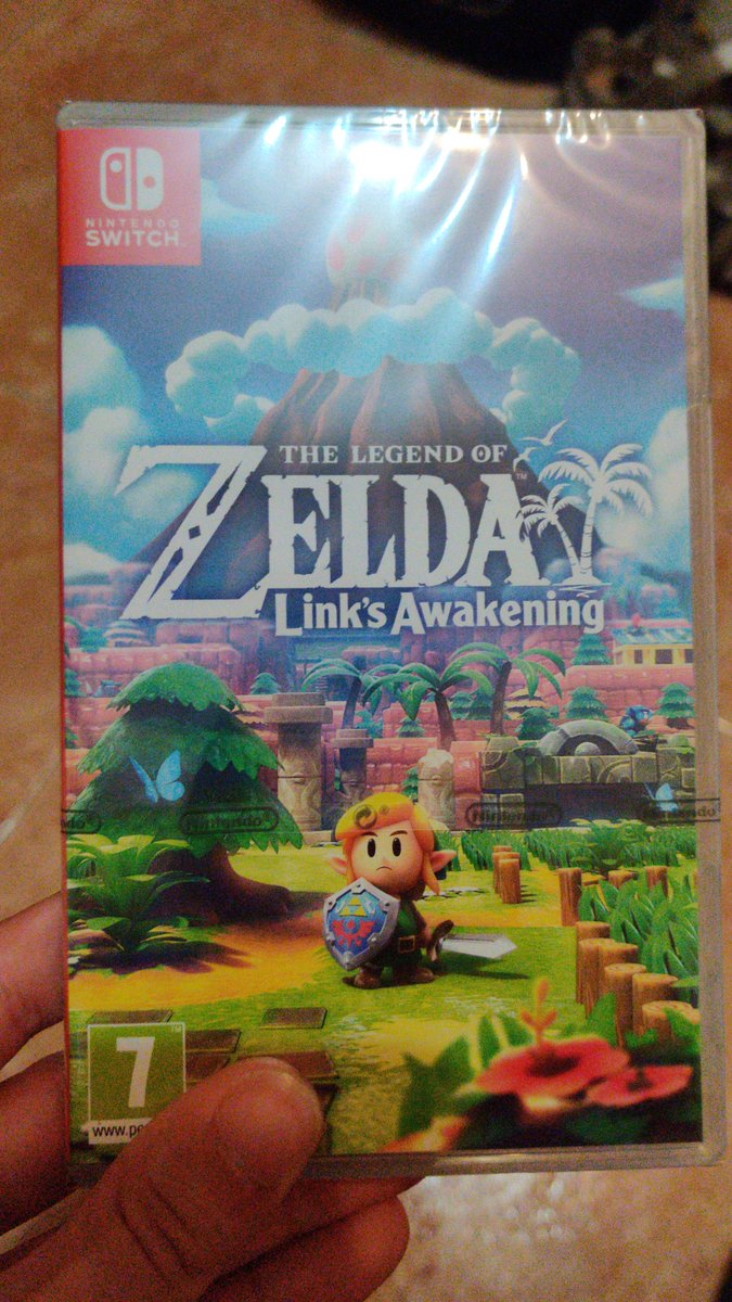 Miky_efese's tweet photo. Llegar de trabajar y que esté esto 😍😍😍 💃💃💃 #Zelda https://t.co/Ymtqeu7R8D
