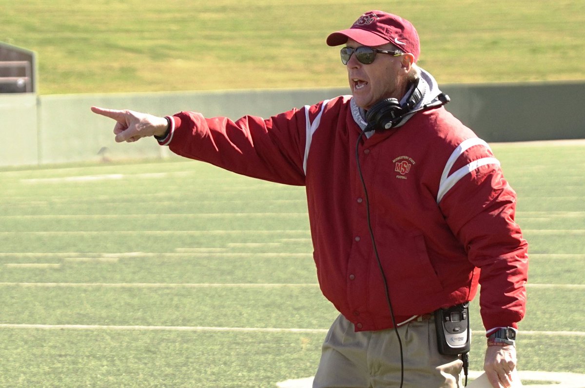 RoadTripSports's tweet image. #LoneStarFB play begins this weekend and #MidwesternState faces #UTPB in 1️⃣Day. #MSUMustangs #StangGang #CollegeFootballAmerica #RoadTripSports #CFB150 #NFF #WeAreAFCA

➡️ About our book: bit.ly/2jQUN1F

#FBS #FCS #d2fb #d3fb #naiafb #njcaa #cccaa #usports